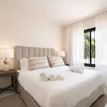 Villa Shakira, Sierra Blanca, Marbella